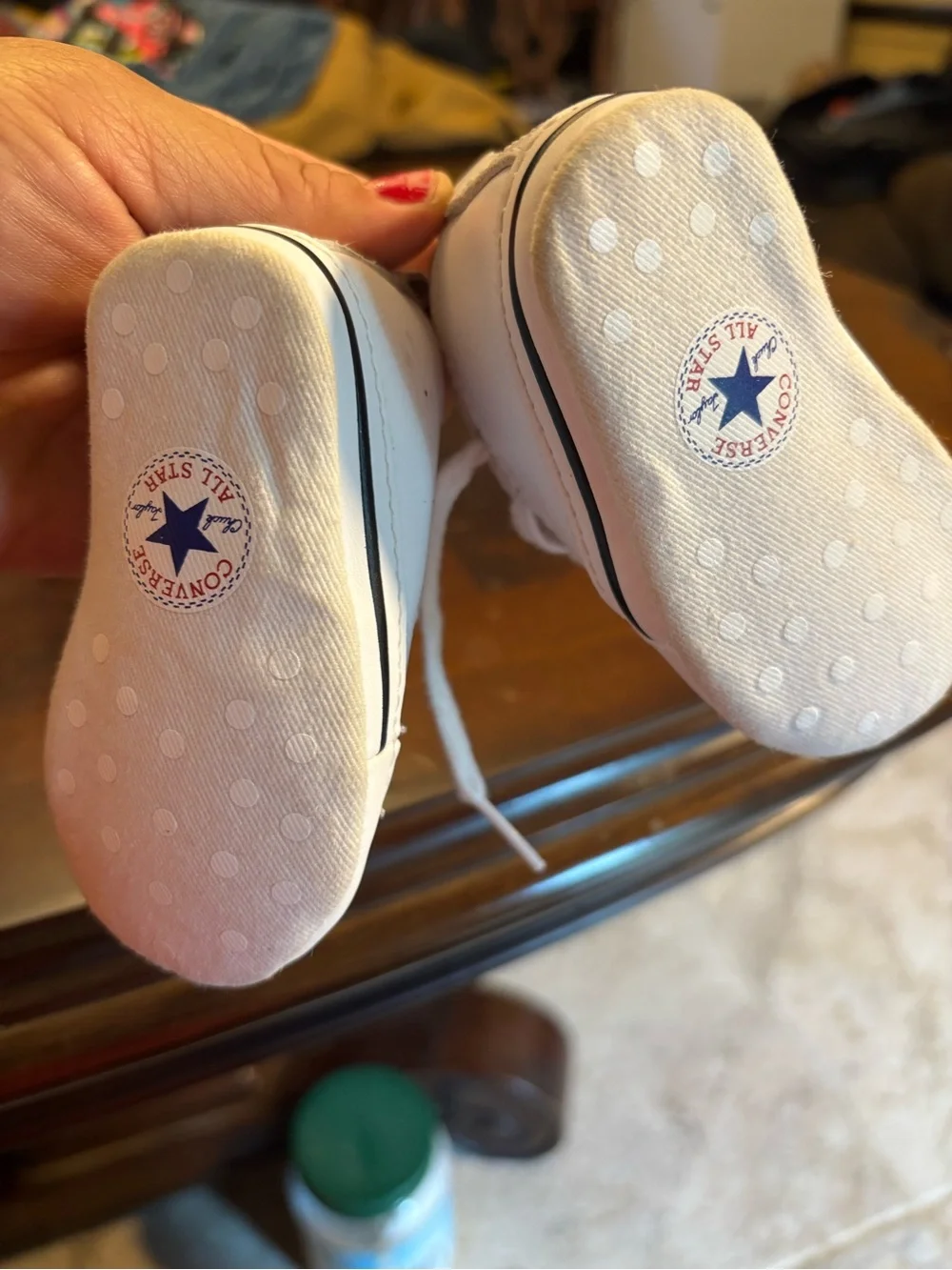 Converse kids shoes size 1